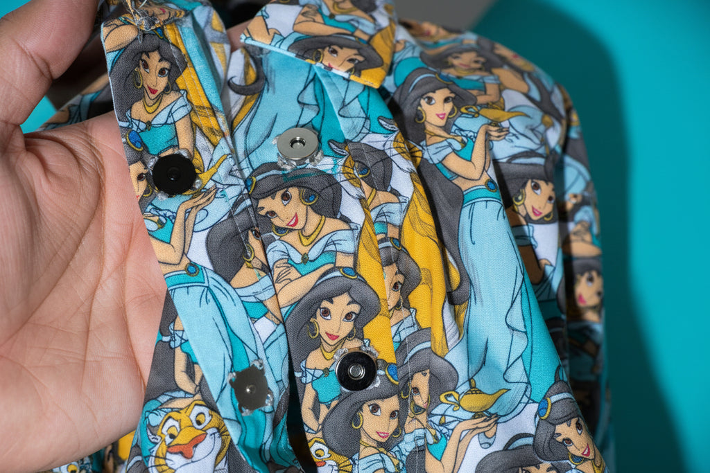 Magnetic Button-Up Shirt for Kids – Easy On, Easy Off